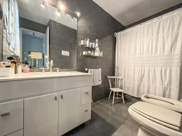 PH tipo casa en venta en 