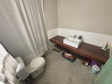 Apto Crédito!! Casa en VENTA en Tigre de 4 ambientes con COCHERA y PARRILLA