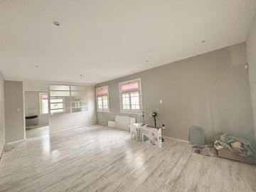 Apto Crédito!! Casa en VENTA en Tigre de 4 ambientes con COCHERA y PARRILLA
