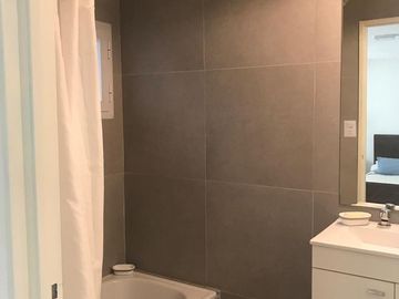 Apto Crédito!! Casa en VENTA en Tigre de 4 ambientes con COCHERA y PARRILLA