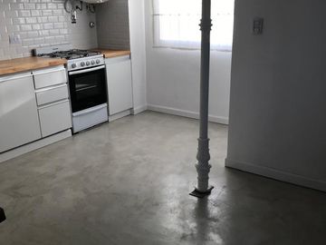 Apto Crédito!! Casa en VENTA en Tigre de 4 ambientes con COCHERA y PARRILLA