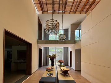 Casa en Venta en Privada en Bosques de las Lomas