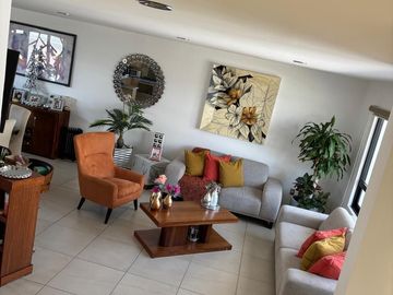 VENTA HERMOSA CASA EN FRACC. AMBAR, CORREGIDORA, QUERETARO