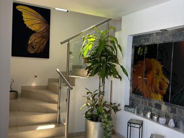 VENTA HERMOSA CASA EN FRACC. AMBAR, CORREGIDORA, QUERETARO