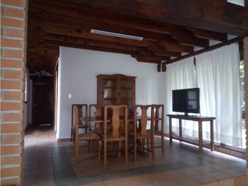 CASA EN RENTA/CHICHIPICAS/VALLE DE BRAVO