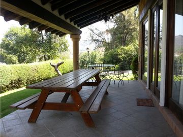 CASA EN RENTA/CHICHIPICAS/VALLE DE BRAVO