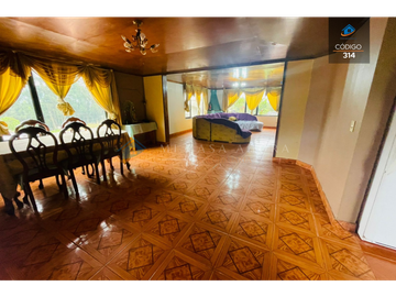 AMPLIA CASA EN VENTA EN MISICATA