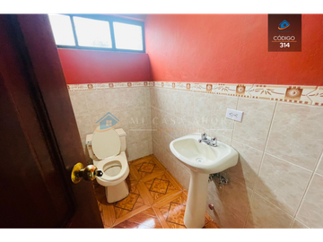 AMPLIA CASA EN VENTA EN MISICATA