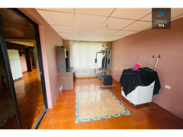 AMPLIA CASA EN VENTA EN MISICATA