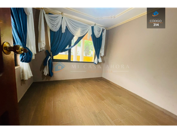 AMPLIA CASA EN VENTA EN MISICATA