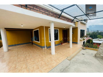 AMPLIA CASA EN VENTA EN MISICATA