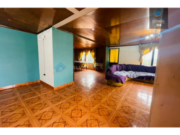 AMPLIA CASA EN VENTA EN MISICATA