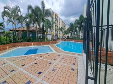 Apartamento En Venta Tercer Piso, Ciudad Alamos, Norte De Cali
