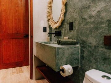 EN VENTA VILLA DE 2 HABITACIONES EN TULUM ALBERCA A 10 MINUTOS DEL MAR ROI UBICACION Y PRECIO