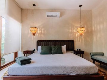 EN VENTA VILLA DE 2 HABITACIONES EN TULUM ALBERCA A 10 MINUTOS DEL MAR ROI UBICACION Y PRECIO