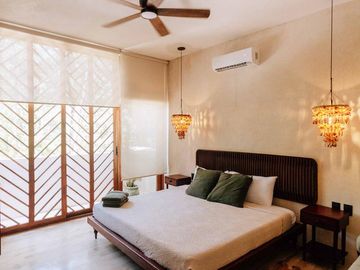 EN VENTA VILLA DE 2 HABITACIONES EN TULUM ALBERCA A 10 MINUTOS DEL MAR ROI UBICACION Y PRECIO
