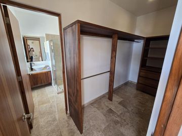 Casa en Venta en Arbolada en Cancún, 3 Recámaras, Seguridad y Plusvalía