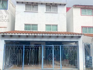 CASA EN VENTA EN FRACC. BONANZA, METEPEC