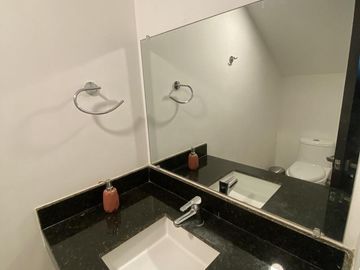 Townhouse en venta dentro de privada en Santa Gertrudis Copo