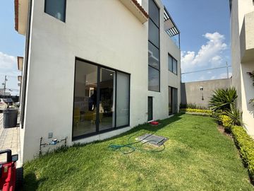 VENTA DE CASA EN FRACC. SAN MIGUEL EN SAN MATEO ATENCO