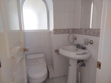 En Venta Departamento urbanización el CONDADO