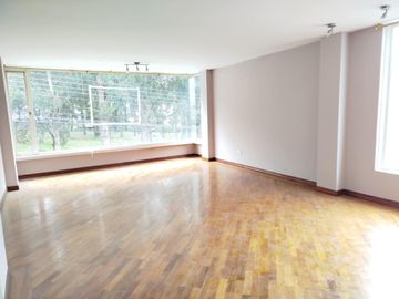 En Venta Departamento urbanización el CONDADO