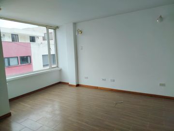 En Venta Departamento urbanización el CONDADO