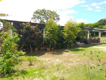 VENTA¡GRAN OPORTUNIDAD! DOS CASAS UNIFAMILIARES EN PENONOMÉ