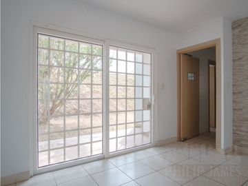 Remate: Venta de Casa en Brisas Norte. PH Victoria.