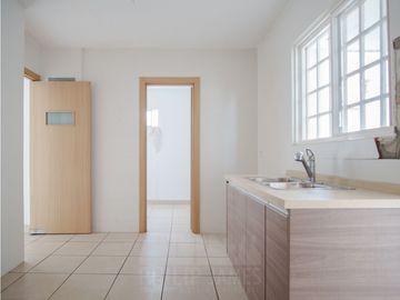 Remate: Venta de Casa en Brisas Norte. PH Victoria.