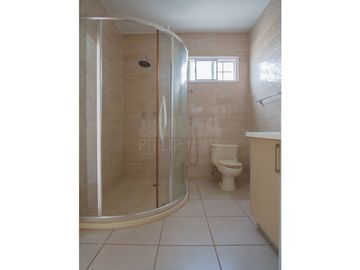 Remate: Venta de Casa en Brisas Norte. PH Victoria.