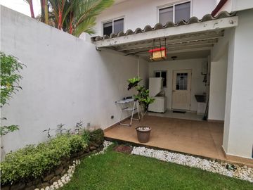 Casa en venta en Quintas de Versalles - Versalles (JS)