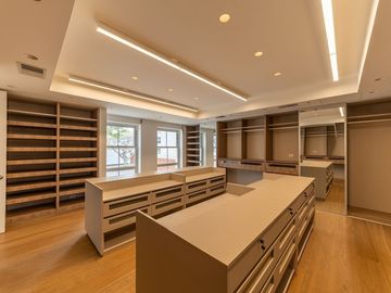 DEPARTAMENTO COMO CASA EN VENTA DE ESTRENO CON JARDÍN Y PARQUE EN SAN ISIDRO