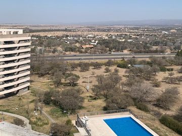 V149. DEPTO DE CATEGORIA EN Bº MILENICA IV EXC. OPORTUNIDAD