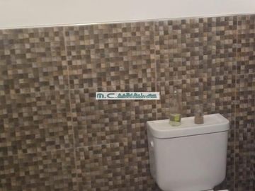 V184. MAYU SUMAJ. CASA 3 DORM. (1 EN SUITE) B° CERRADO C/ PILETA Y QUINCHO.