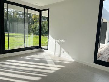 Casa en venta de 3 dormitorios c/ piscina en La Reserva Cardales