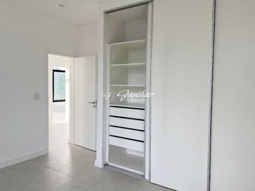 Casa en venta de 3 dormitorios c/ piscina en La Reserva Cardales