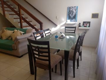 Dúplex en venta de 3 dormitorios en Villa del Parque