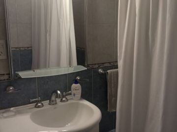 Dúplex en venta de 3 dormitorios en Villa del Parque