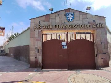 Casa como Terreno en venta en Tacna-Cercado