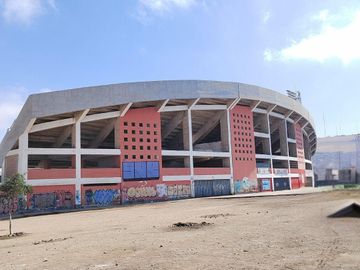 Casa como Terreno en venta en Tacna-Cercado