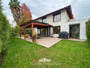 Casa en Venta en Simón Bolívar con Vicente Pérez Rosales