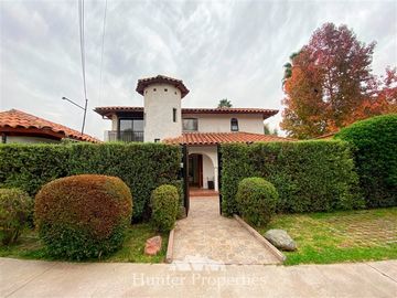 Casa en Venta en Simón Bolívar con Vicente Pérez Rosales