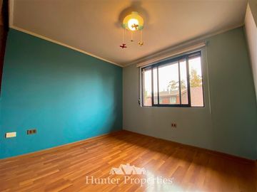Casa en Venta en Simón Bolívar con Vicente Pérez Rosales