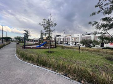 Casa en venta con roof garden en queretaro