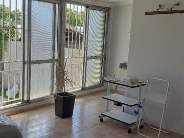 Casona Céntrica con piscina En Venta!!