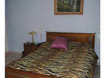 Casona Céntrica con piscina En Venta!!