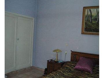 Casona Céntrica con piscina En Venta!!