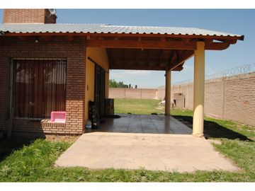Hermosa Propiedad En Las Paredes