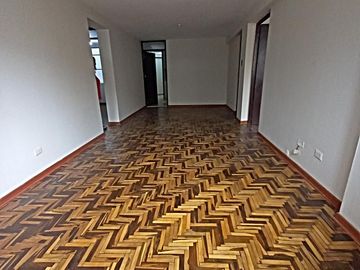 SE ALQUILA DEPARTAMENTO DE 3 DORMITORIOS EN SURQUILLO
